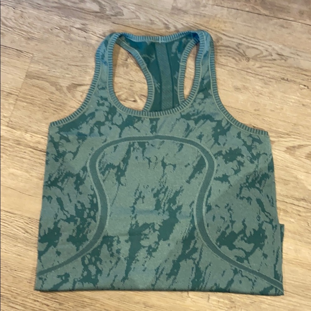 Lululemon Swiftly Tech Racerback